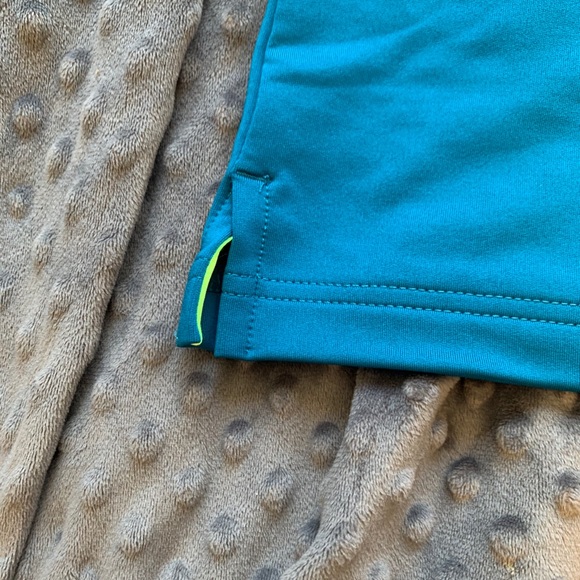 Jordan Flight Performance Basketball Top - Picture 6 of 8